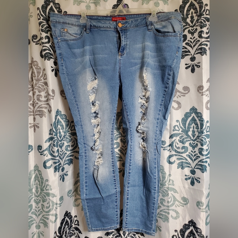 Wanna Betta Butt? YMI Jeans